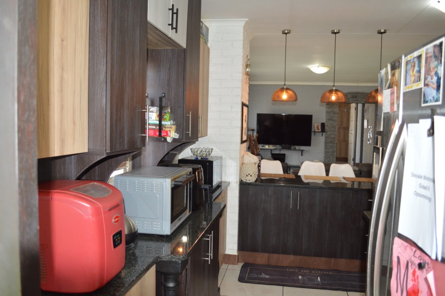 3 Bedroom Property for Sale in Doringkruin North West